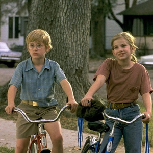 美女脱免费看㊙️直播
