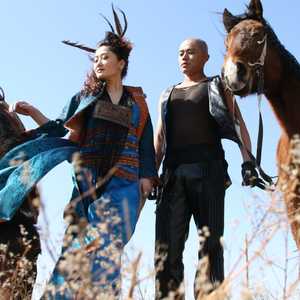 美女脱免费看㊙️直播
